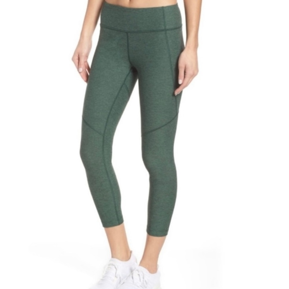 Outdoor Voices Capri Legging
